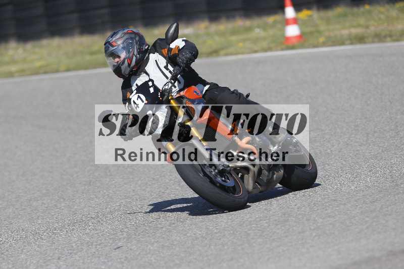 /01 02.04.2026 MAZ ADR/Gruppe rot/41